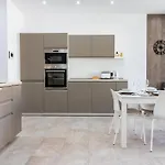 Sandstone 17