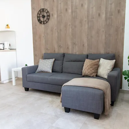Sandstone 17 Apartment