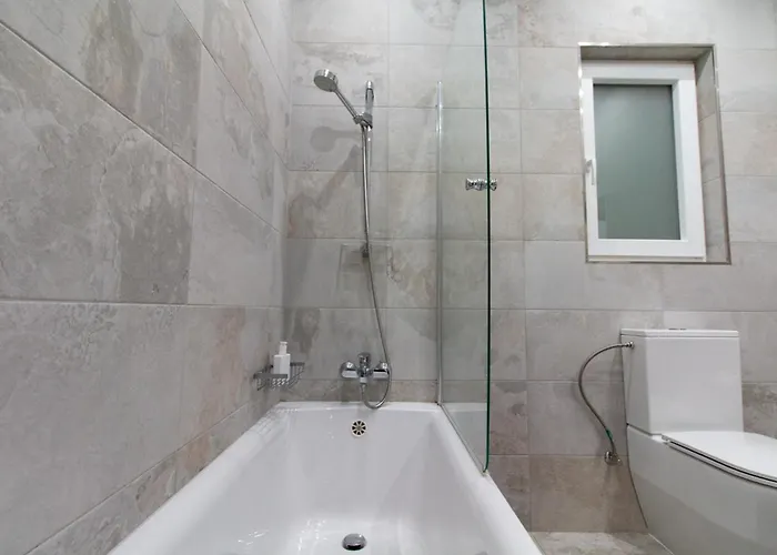 Sandstone 17 * Marsaskala